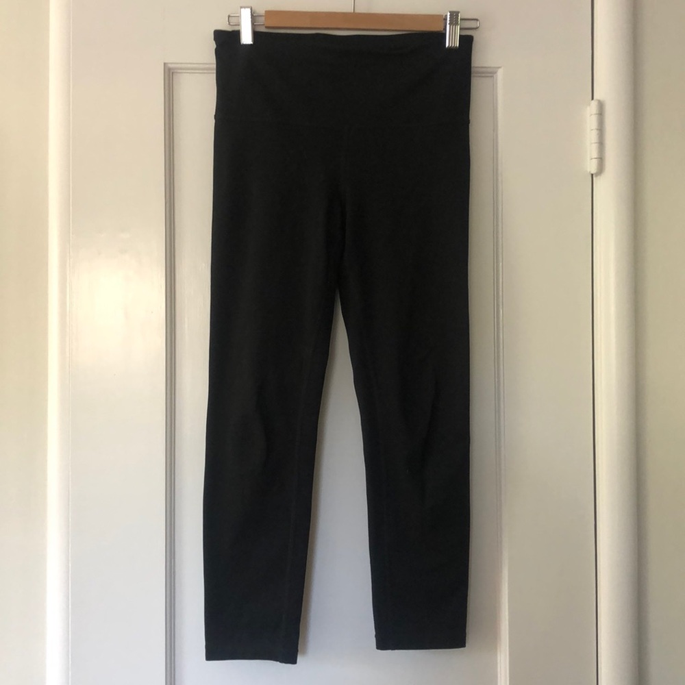 Gap leggings with blackout technology